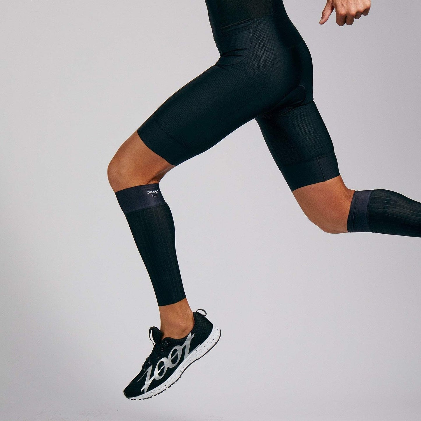 גרב לשוקיים UNISEX ELITE AERO CALF SLEEVES - ELITE
