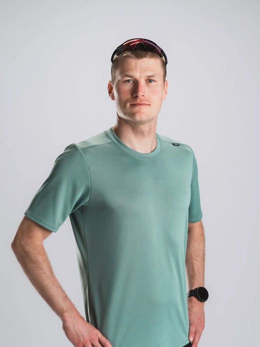 חולצת ריצה גברים שרוול קצר FUSION Mens TEMPO! TWO Run T-Shirt