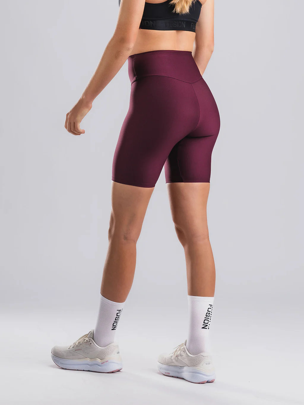 טייץ קצר FUSION Womens High Rise Short Tights