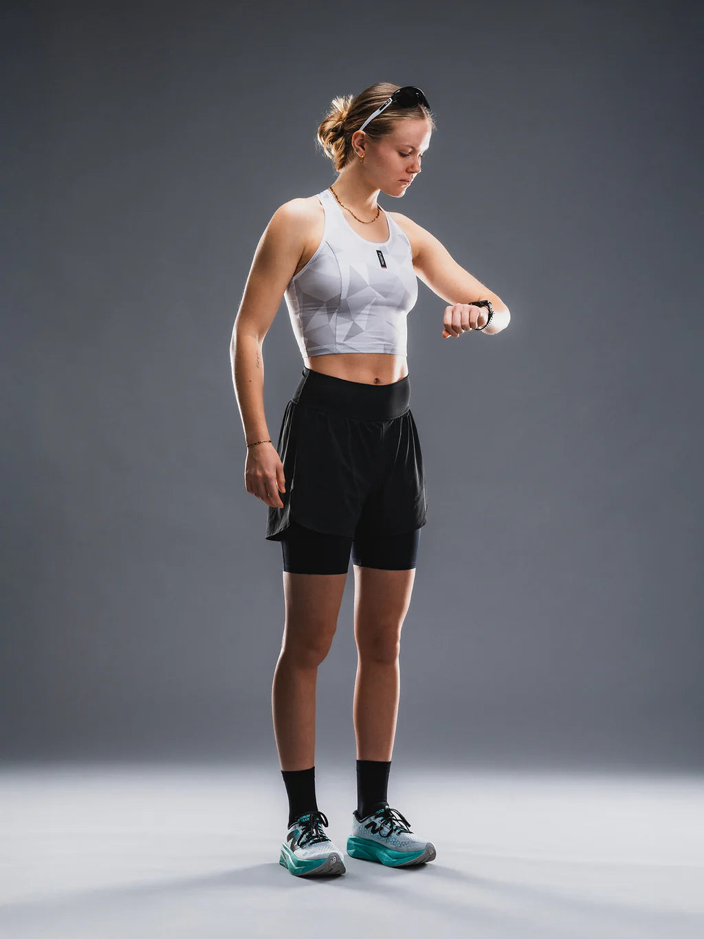 מכנס ריצה לנשים FUSION Womens TEMPO! PRO Run Shorts