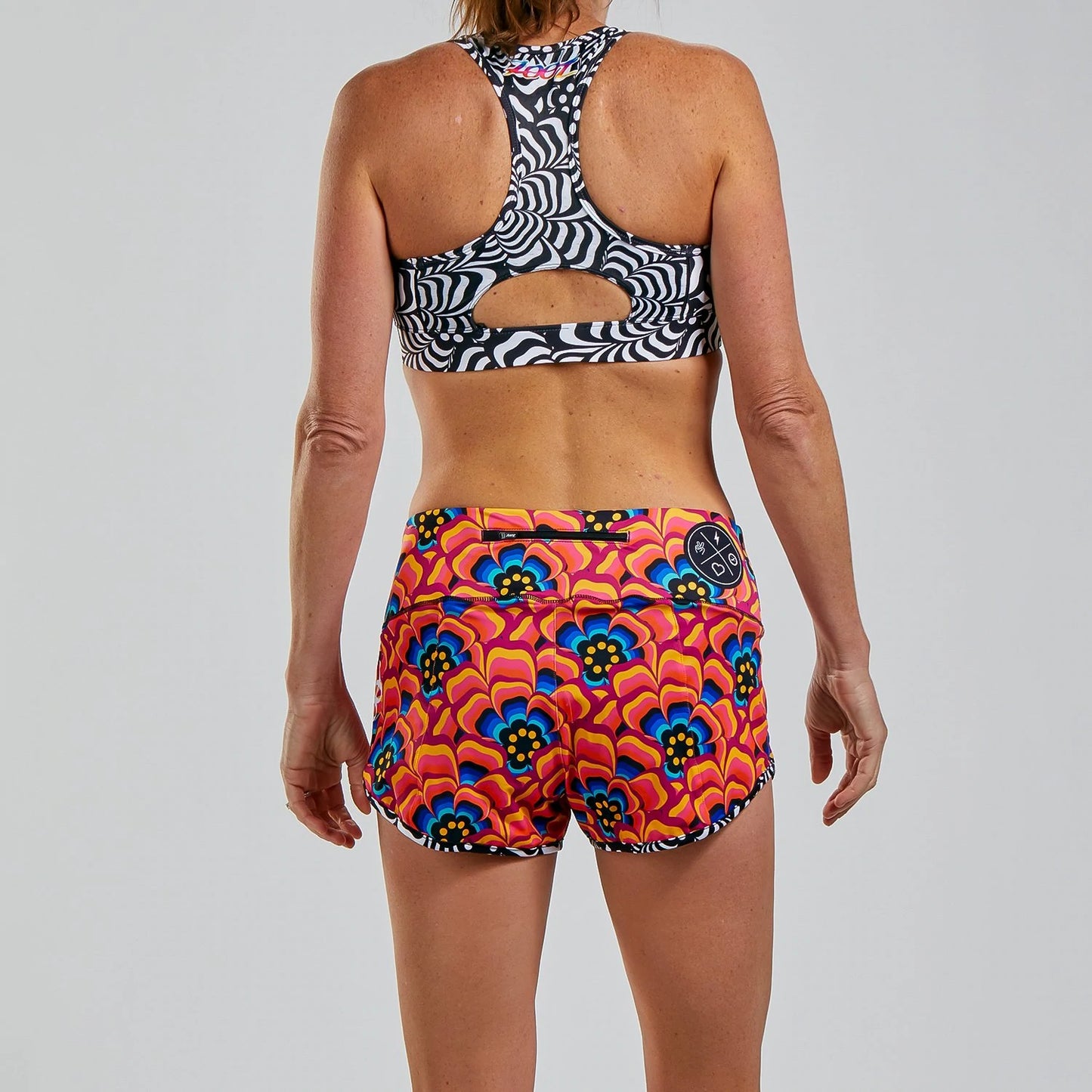מכנס ריצה נשים ZOOT LTD RUN 3" SHORT TRI LOVE